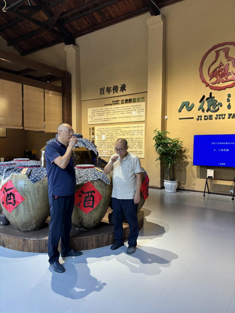 61cfcb4be22e3e8d69549019c007120